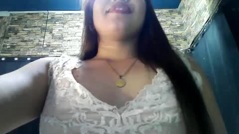 lovelypinay2 online show from December 2024 12:40:02 PM