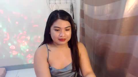 Rhean online show from April 2026 08:17:02 PM