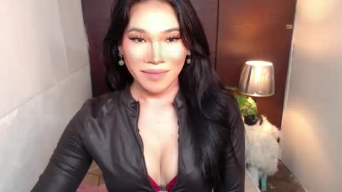 STWEET LINA online show from April 2026 11:25:01 AM