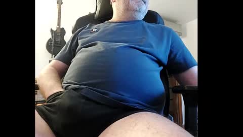 Snapshot of lovensemax chatting on October 2025 06:35:02 AM Lovensemax online show from October 2025 06:35:02 AM