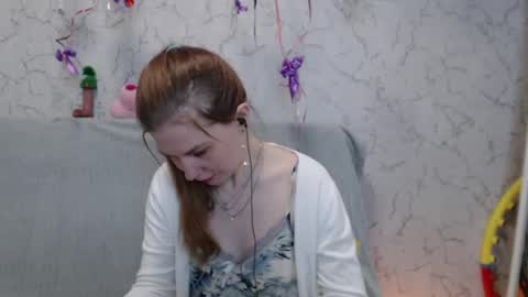 Mary Love online show from April 2026 04:22:02 PM