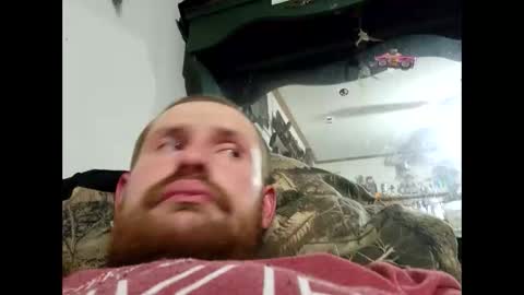 Snapshot of lovepussy98xb chatting on October 2025 12:25:01 AM lovepussy98xb online show from October 2025 12:25:01 AM