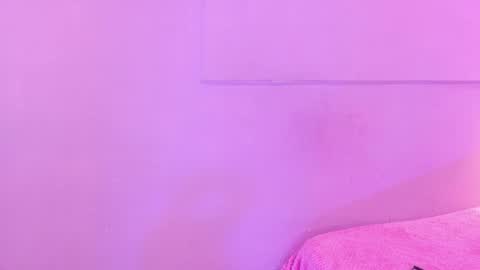 L O V E  online show from March 2026 11:48:02 AM