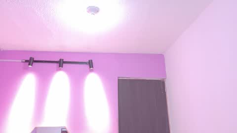 L O V E  online show from March 2026 11:26:01 AM