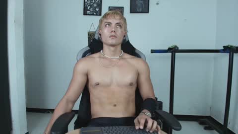 kevin online show from May 2026 12:52:02 AM