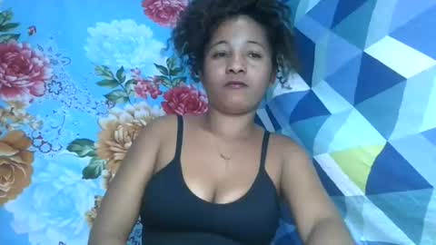 Snapshot of loverande chatting on June 2026 06:32:02 PM loverande online show from June 2026 06:32:02 PM