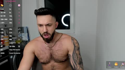 Snapshot of lovermike_ chatting on December 2024 09:19:01 PM Mike online show from December 2024 09:19:01 PM