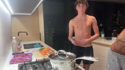 Leo Loves online show from September 2025 01:16:02 PM