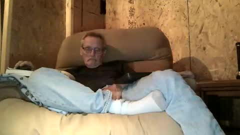 just here to have fun and cum online show from November 2025 12:35:02 AM