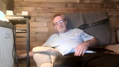 Snapshot of lovesex6565 chatting on April 2026 11:53:02 AM just here to have fun and cum online show from April 2026 11:53:02 AM