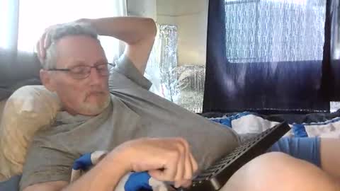 Snapshot of lovesex6565 chatting on May 2026 10:30:01 PM just here to have fun and cum online show from May 2026 10:30:01 PM
