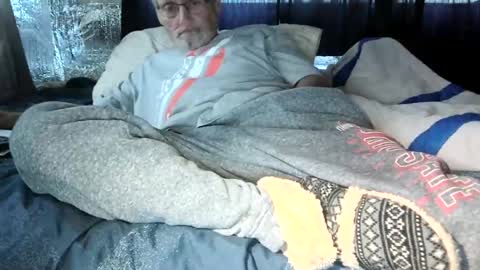 Snapshot of lovesex6565 chatting on June 2026 11:18:02 AM just here to have fun and cum online show from June 2026 11:18:02 AM