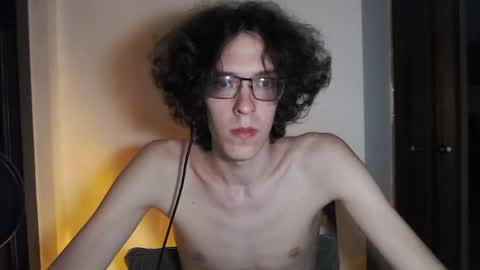 LovesomeCookie online show from April 2026 07:11:02 PM