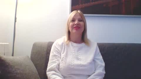 Snapshot of lovestar544963 chatting on December 2024 12:41:02 AM Marlyn online show from December 2024 12:41:02 AM