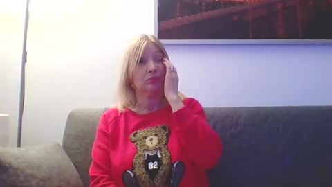 Snapshot of lovestar544963 chatting on December 2024 11:07:01 PM Marlyn online show from December 2024 11:07:01 PM