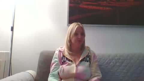 Marlyn online show from January 2026 12:13:01 AM