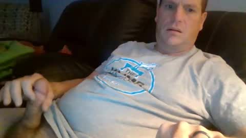 lovetocum37 online show from November 2025 06:33:02 PM