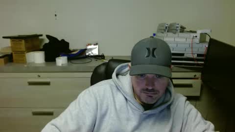 Love2Game online show from March 2026 10:28:01 PM