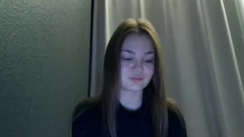 Snapshot of loviesimone chatting on November 2025 08:07:01 PM loviesimone online show from November 2025 08:07:01 PM