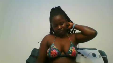 loviett online show from July 2026 09:41:01 PM