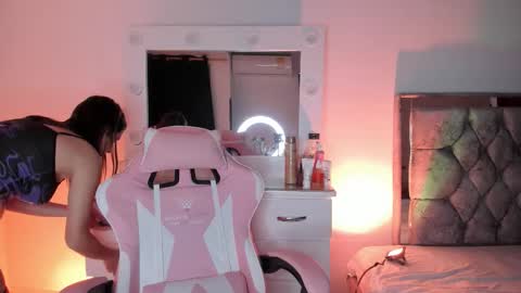 Susana online show from November 2025 10:59:02 AM