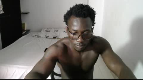 Lowmay palacios online show from April 2026 06:31:02 PM