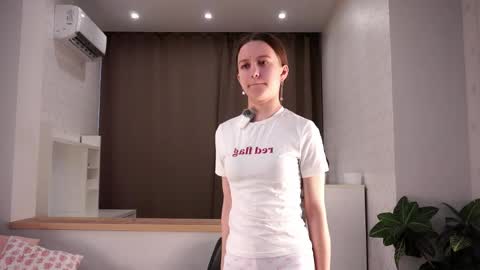 Amelia online show from April 2026 11:16:01 AM