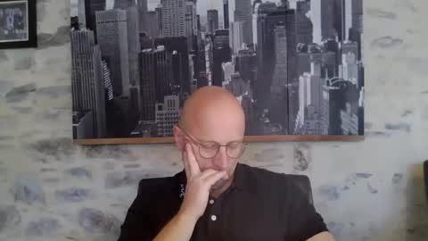 Espigle online show from April 2026 06:40:01 AM