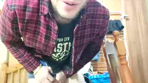 Lshot D online show from February 2025 05:32:01 AM