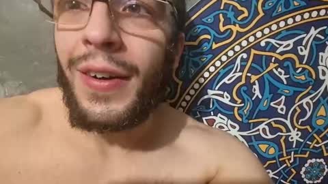 Lshot D online show from December 2025 03:33:02 AM