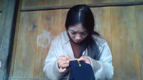 lsmbaby online show from November 2025 01:05:01 AM