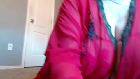 Snapshot of ltkinkygirl75 chatting on November 2025 02:06:02 PM ltkinkygirl75 online show from November 2025 02:06:02 PM