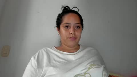 Lucy online show from February 2026 08:16:01 PM