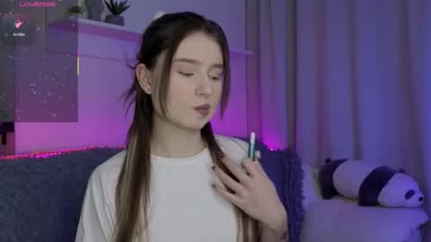 Lua online show from March 2026 10:38:01 PM