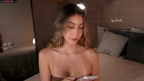 Snapshot of lua_ferch_ chatting on June 2026 01:12:01 PM ---Goys incredible photographs online show from June 2026 01:12:01 PM