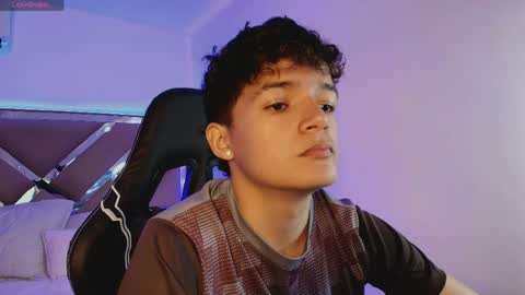 luca_voss1 online show from April 2026 12:08:02 PM