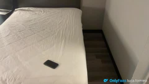 Snapshot of lucalongdick chatting on April 2026 08:06:01 AM lucalongdick online show from April 2026 08:06:01 AM