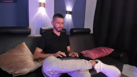 Snapshot of lucas4me chatting on February 2026 04:50:02 AM Lucas online show from February 2026 04:50:02 AM