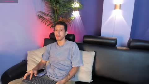 Lucas online show from April 2026 03:55:01 AM