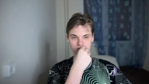 Snapshot of lucas_dany chatting on December 2024 02:16:01 PM Lucas Gill online show from December 2024 02:16:01 PM