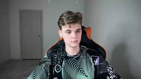 Snapshot of lucas_dany chatting on December 2024 08:47:01 PM Lucas Gill online show from December 2024 08:47:01 PM