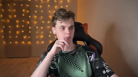 Snapshot of lucas_dany chatting on January 2025 02:46:02 AM Lucas Gill online show from January 2025 02:46:02 AM