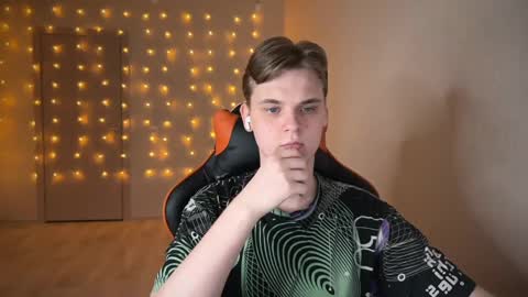 Snapshot of lucas_dany chatting on January 2025 10:35:01 PM Lucas Gill online show from January 2025 10:35:01 PM