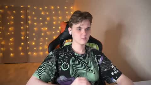 Snapshot of lucas_dany chatting on January 2025 08:48:02 PM Lucas Gill online show from January 2025 08:48:02 PM