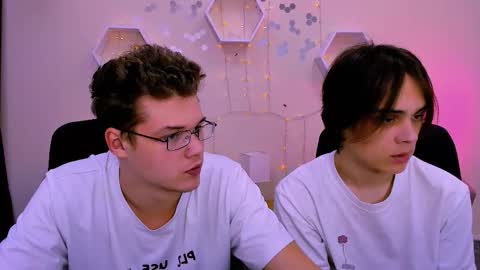 lucas_long_ online show from November 2025 09:51:02 AM