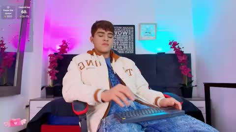 Lucas lovee online show from March 2026 12:53:01 PM