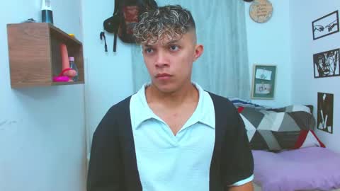 Snapshot of lucas_luxx1 chatting on October 2025 01:31:01 PM Lucas Luxx online show from October 2025 01:31:01 PM