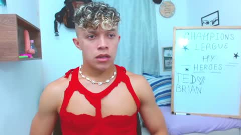 Snapshot of lucas_luxx1 chatting on October 2025 01:20:01 AM Lucas Luxx online show from October 2025 01:20:01 AM