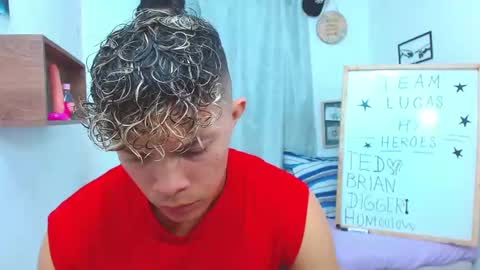 Snapshot of lucas_luxx1 chatting on October 2025 02:52:02 PM Lucas Luxx online show from October 2025 02:52:02 PM