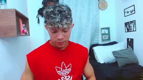 Snapshot of lucas_luxx1 chatting on November 2025 02:06:01 PM Lucas Luxx online show from November 2025 02:06:01 PM